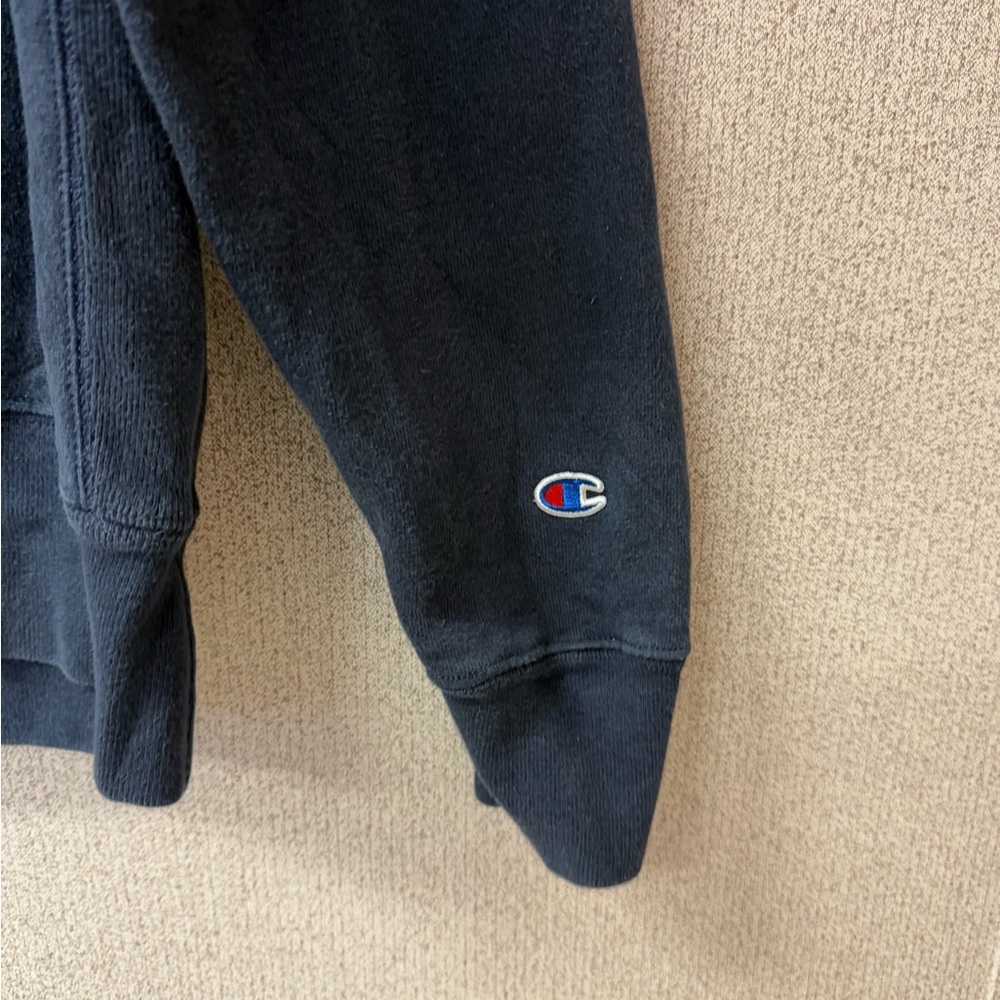 Champion M Reverse Weave Navy Blue Spellout Gold Crewneck Sweatshirt - Picture 3 of 7